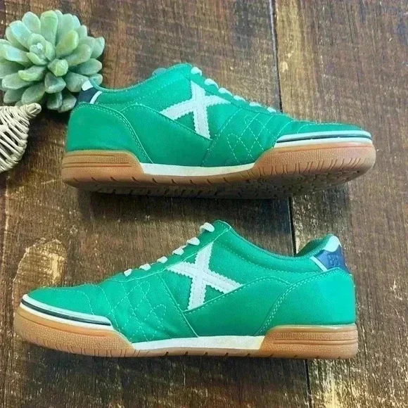 Munich | G3 Kid Profit 160 Indoor Soccer Shoes, Green - Picture 5 of 9